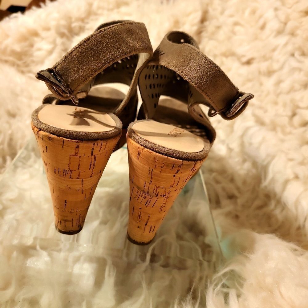 Nine west real leather platform sandals - Picture 4 of 5